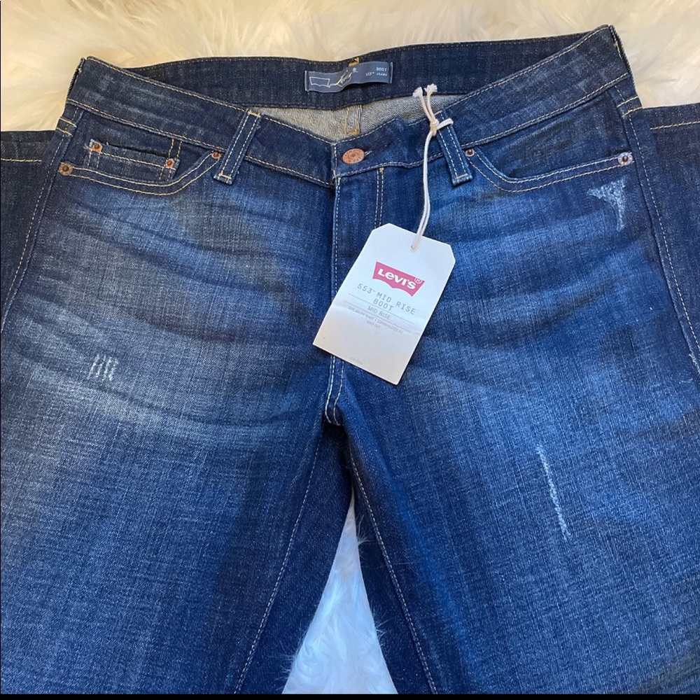 SOLD Levi's Jeans
